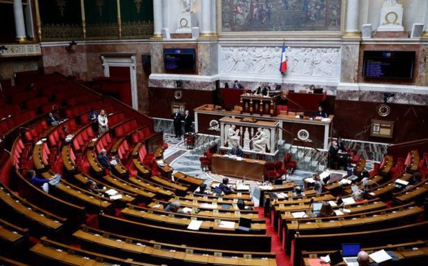 Assemblée nationale : le groupe En Marche en passe de se fracturer, pourrait ne plus être majoritaire