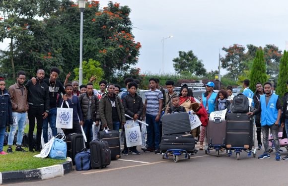 Migration : la Norvège accueillera 600 migrants évacués au Rwanda et continuera de refuser de prendre en charge ceux débarqués en Europe via les réseaux de passeurs