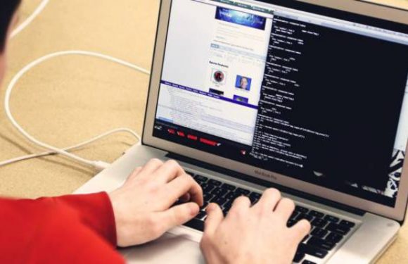 Des développeurs veulent débarrasser le code informatique de termes jugés racistes