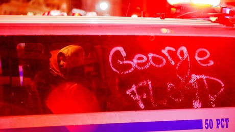 Agressions, pillages, vandalisme : ces exactions qui ternissent les manifestations aux Etats-Unis