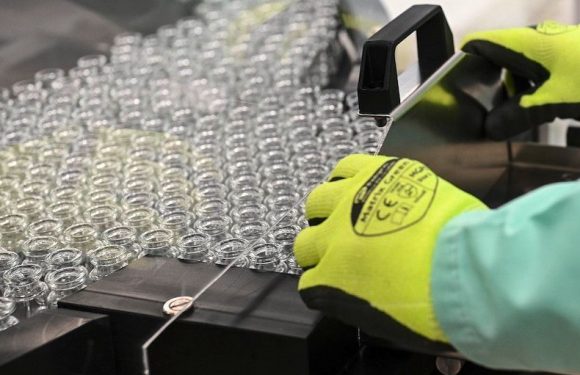 Italie : dans le laboratoire où a été coproduit le vaccin italo-britannique contre le Covid-19