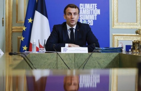 « Monsieur le président de la République, que reste-t-il de vos ambitions en matière écologique ? »