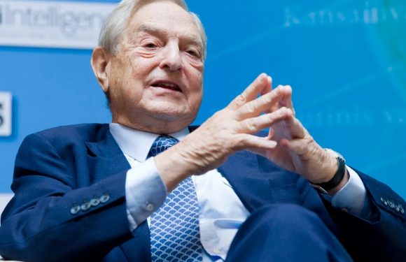 “Le pire possible” : le spéculateur financier George Soros critique le compromis trouvé par l’UE avec la Hongrie et la Pologne, et dénonce le “régime kleptocratique” de Viktor Orban
