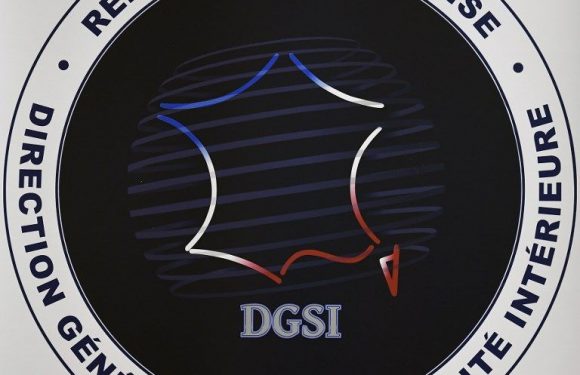 Deux hommes soupçonnés de préparer une attaque au couteau à Noël interpellés en région parisienne