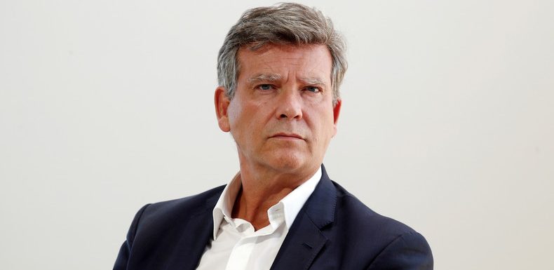 Présidentielle : Arnaud Montebourg «offre sa candidature» pour «un projet commun» à gauche