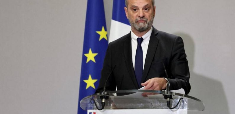 JO 2022 : Pas de boycott diplomatique de la France, annonce Jean-Michel Blanquer